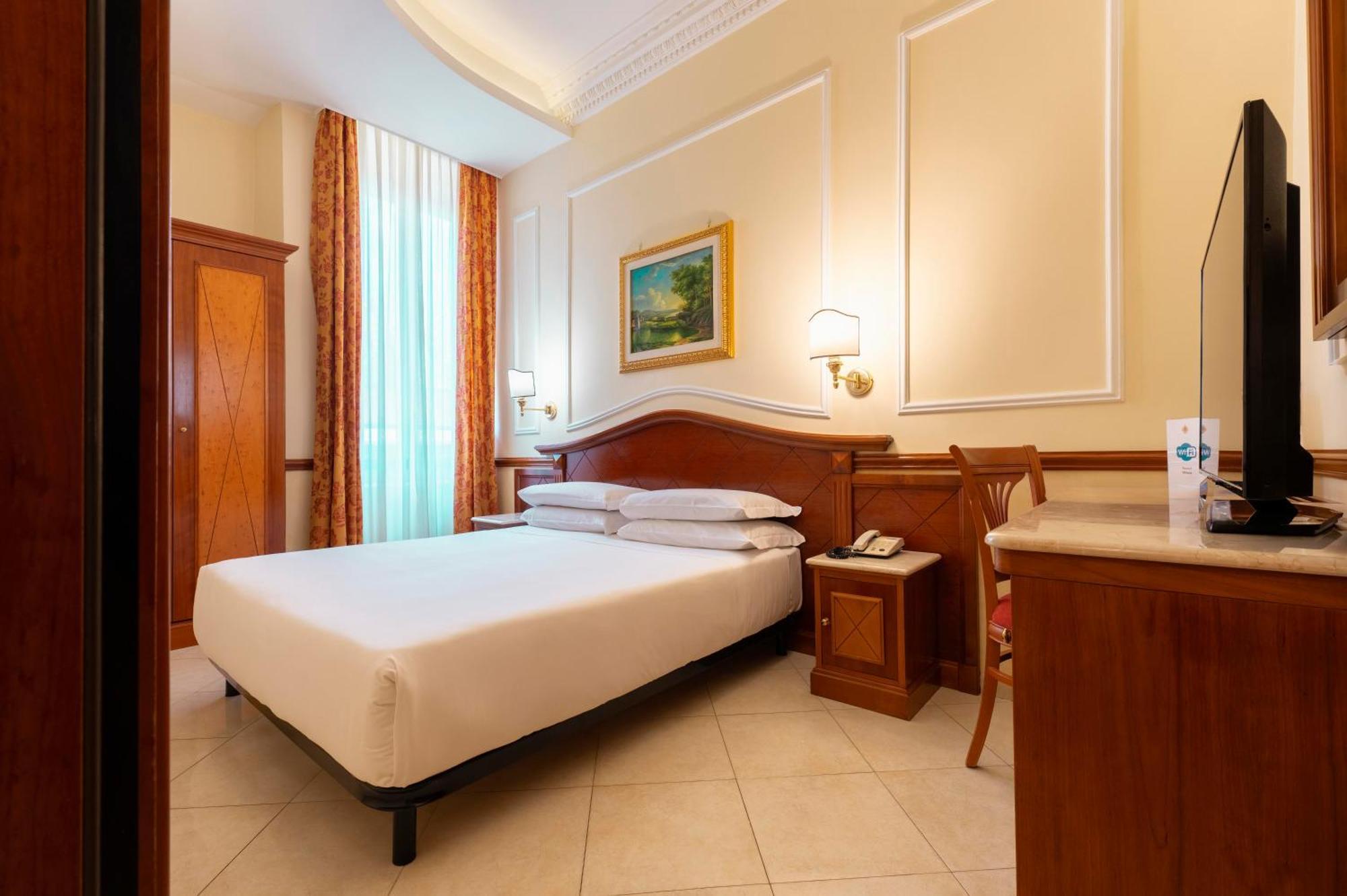 Hotel Hiberia 3*