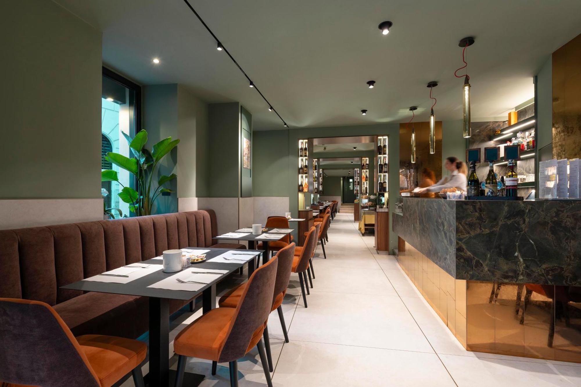 Hiberia Hotel 3*